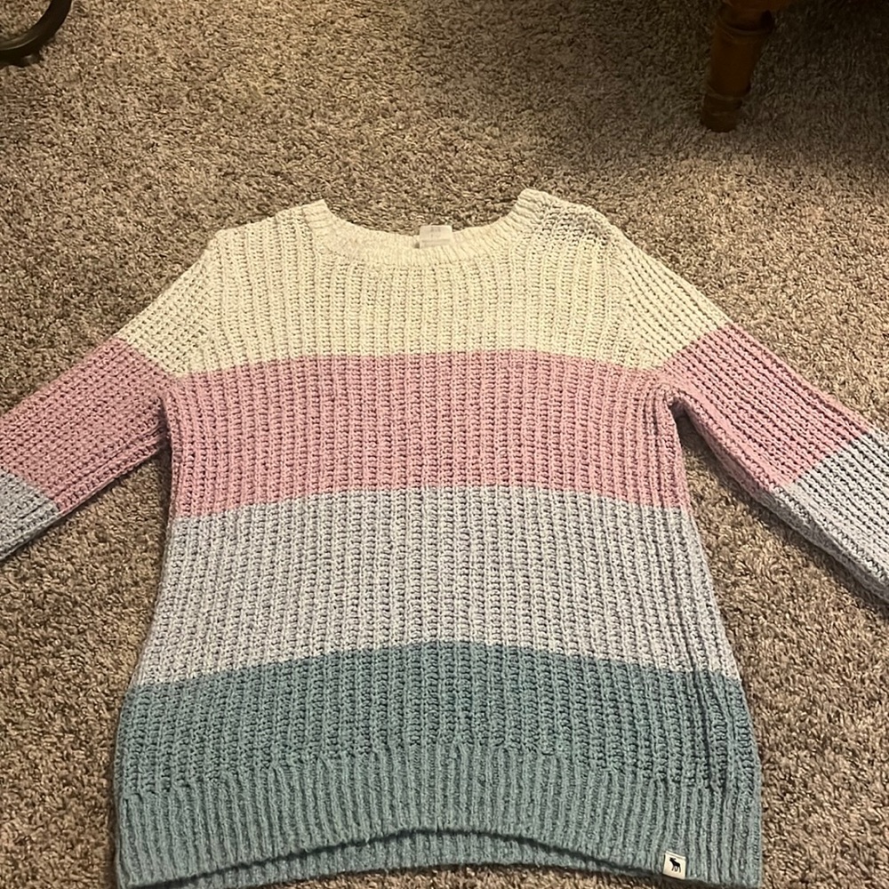 A oversized sweater